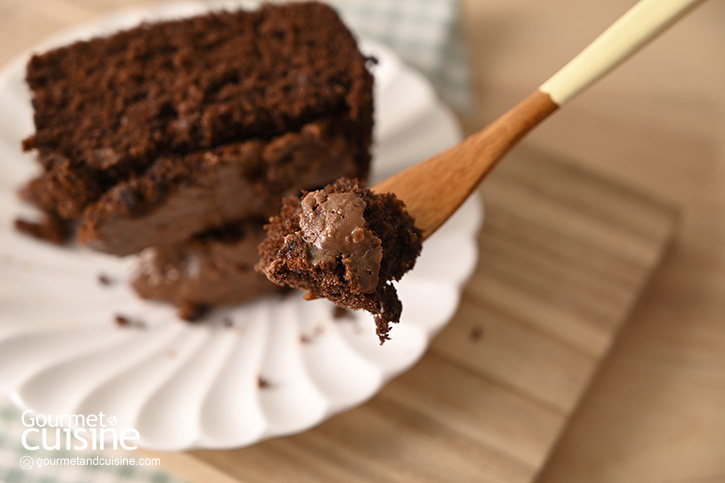 ชวนสาวกช็อกโกแลตมาลอง Chocolate Cake Made with KitKat จาก S&P x KitKat