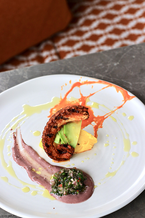 SOM’S TABLE x Nómada โฟร์แฮนด์ดินเนอร์มื้อพิเศษที่ SOM’S TABLE หัวหิน