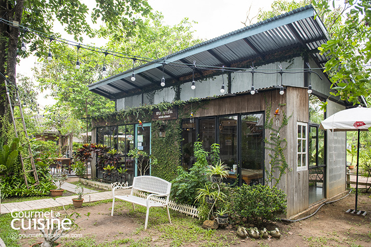 “ชบาบาร์น ครัวอีสานวินเทจ” ร้านอาหารอีสานรสเด็ดแห่งอุดรธานี 