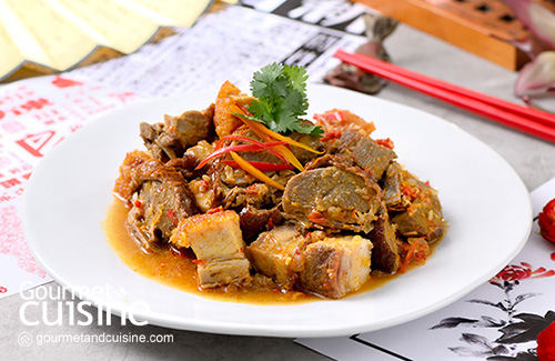 เป็ดย่างและหมูย่างรสเผ็ดสไตล์มาเก๊า อร่อยเด็ด
