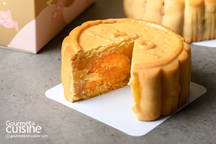 มูนเค้กมงคลกับตำนานกระต่ายบนดวงจันทร์ Handcrafted Mooncakes by YÀO