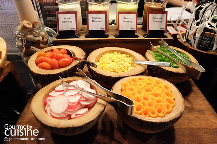 ชวนไปกินซันเดย์บรั๊นซ์ (Sunday Brunch) อร่อยสุดคุ้มที่ The District Grill Room & Bar