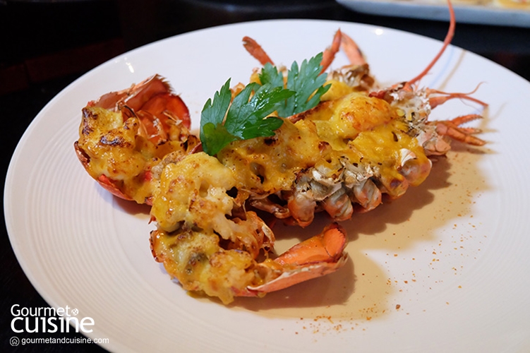 ชวนไปกินซันเดย์บรั๊นซ์ (Sunday Brunch) อร่อยสุดคุ้มที่ The District Grill Room & Bar