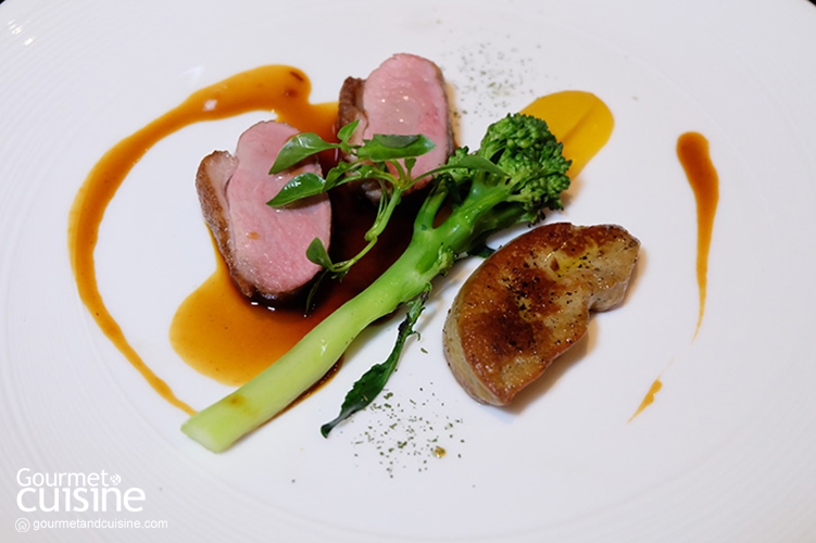 ชวนไปกินซันเดย์บรั๊นซ์ (Sunday Brunch) อร่อยสุดคุ้มที่ The District Grill Room & Bar