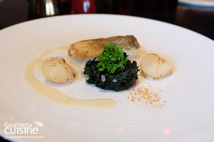 ชวนไปกินซันเดย์บรั๊นซ์ (Sunday Brunch) อร่อยสุดคุ้มที่ The District Grill Room & Bar