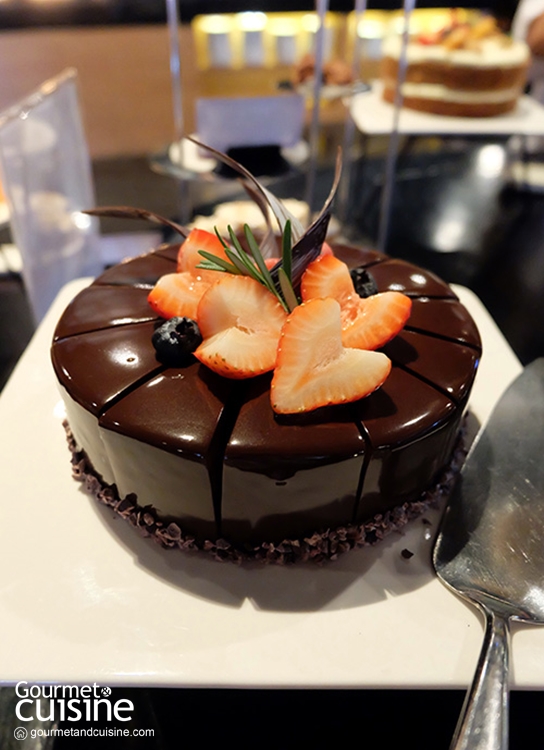 ชวนไปกินซันเดย์บรั๊นซ์ (Sunday Brunch) อร่อยสุดคุ้มที่ The District Grill Room & Bar