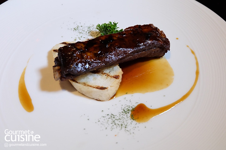 ชวนไปกินซันเดย์บรั๊นซ์ (Sunday Brunch) อร่อยสุดคุ้มที่ The District Grill Room & Bar