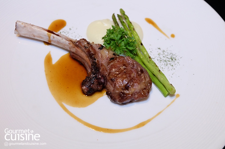 ชวนไปกินซันเดย์บรั๊นซ์ (Sunday Brunch) อร่อยสุดคุ้มที่ The District Grill Room & Bar