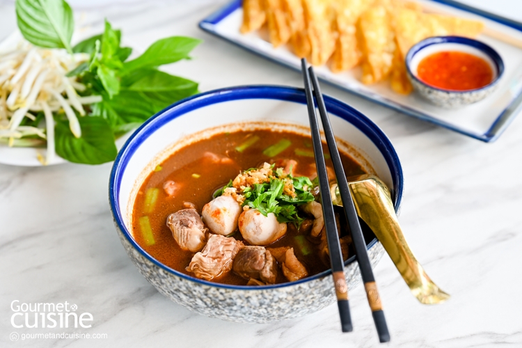 เทพเจ้าเพอร์ซีอุส ตำนานก๋วยเตี๋ยวเรือแห่งลุ่มแม่น้ำแยงซีเกียงและกษัตริย์แห่งอาณาจักรทั้งเจ็ด @ทาวน์อินทาวน์