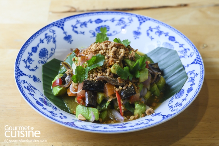 Thai Niyom Cuisine ‘ไทยนิยม’ รวบรวมอาหารไทยตั้งแต่เหนือจรดใต้มาเสิร์ฟที่ใจกลางกรุงเทพฯ