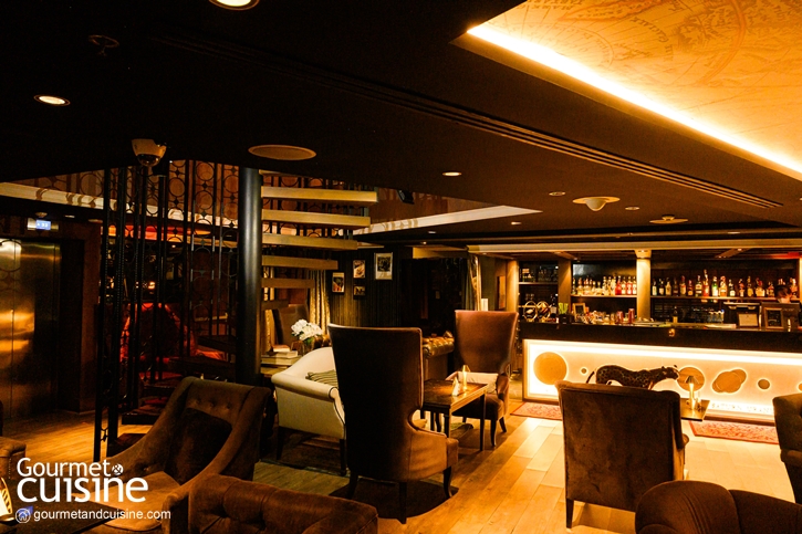 Axis & Spin (Sky Lounge & Bar) สกายเลาจน์ธีมอวกาศแห่ง The Continent Hotel Bangkok