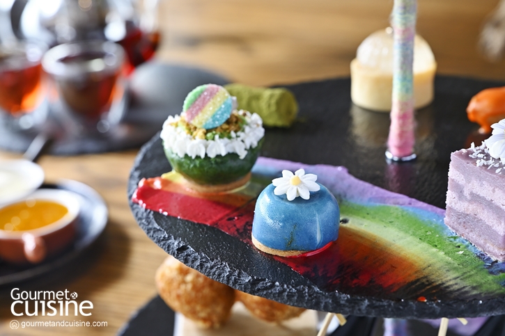 ฉลองเดือนแห่งสายรุ้งด้วย Spectrum of Colours Afternoon Tea