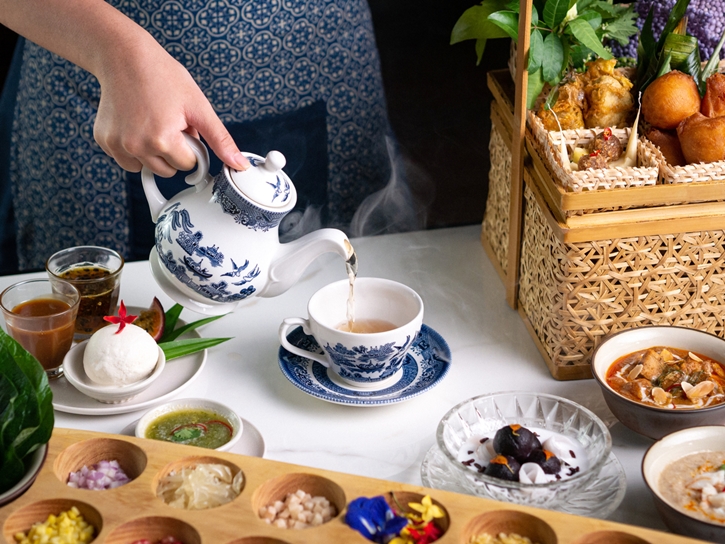 จิบน้ำชายามบ่ายตามแบบวิถีไทยท่ามกลางบรรยากาศริมแม่น้ำเจ้าพระยากับ ‘Thai Heritage High Tea’ ณ เดอะ สยาม ที รูมท์ เอเชียทีค เดอะริเวอร์ฟร้อนท์