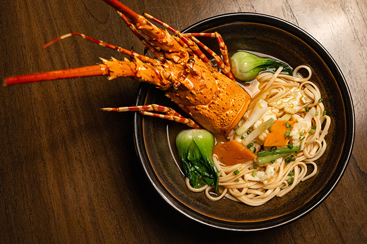 ร้านอาหารจีน Mott 32 Bangkok ที่ The Standard, Bangkok Mahanakhon เปิดตัวเมนูใหม่ให้แฟนอาหารจีนได้ลิ้มลอง