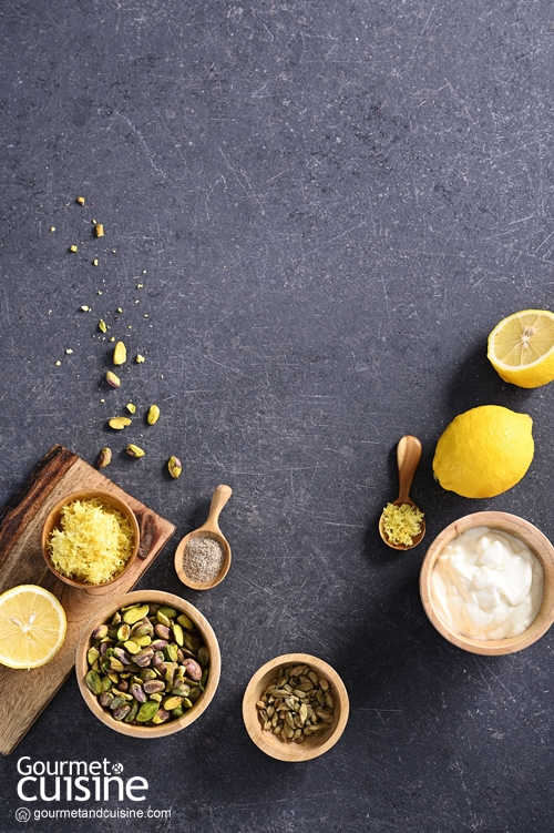 Pistachio Cake with Lemon & Cardamon สูตรเค้กวีแกนที่ไม่มีส่วนผสมจากสัตว์ เพิ่มไขมันดีจากถั่วพิสตาชิโอ