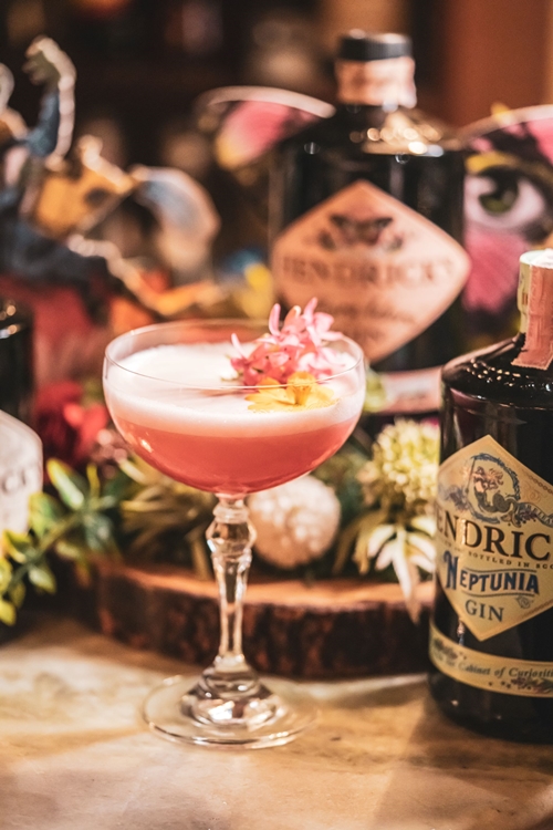 มิติใหม่แห่งความสดชื่น จาก Hendrick’s Flora Adora