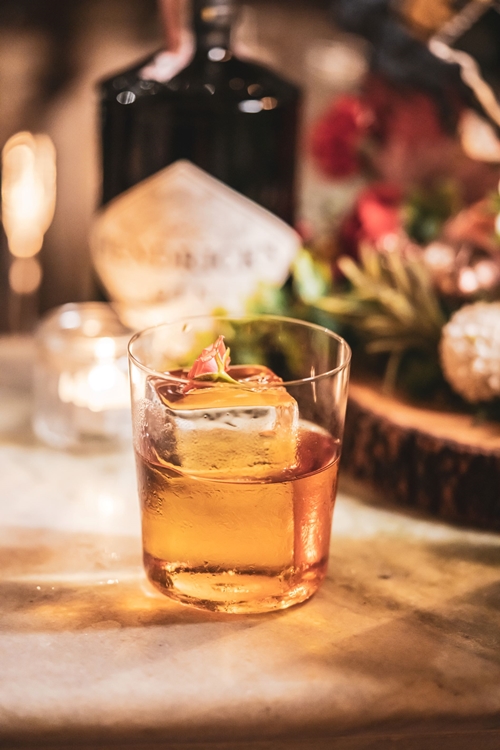 มิติใหม่แห่งความสดชื่น จาก Hendrick’s Flora Adora