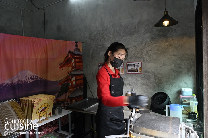 Gusto Senbei Halal ร้านเซมเบ้ปลาหมึกแผ่นโตที่ Harajuku Thailand สุวินทวงศ์