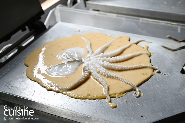 Gusto Senbei Halal ร้านเซมเบ้ปลาหมึกแผ่นโตที่ Harajuku Thailand สุวินทวงศ์