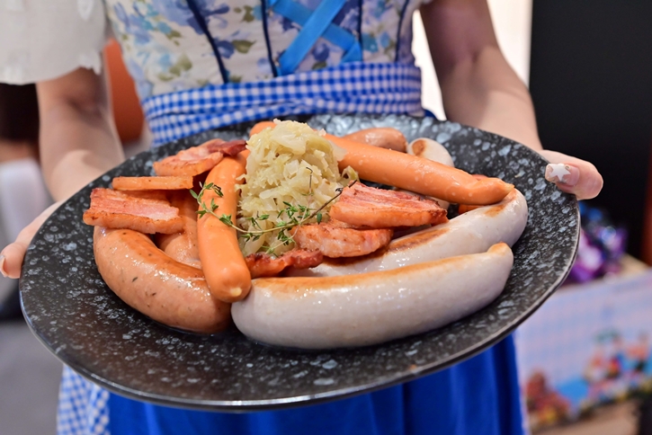 ท็อปส์ เอาใจฟู้ดเลิฟเวอร์ชวน กิน ดื่ม ช้อป สินค้าบาวาเรียแบบจัดเต็ม พร้อมสัมผัสกับเสน่ห์แบบเยอรมัน ในงาน “The Bavarian Oktoberfest Wonders”