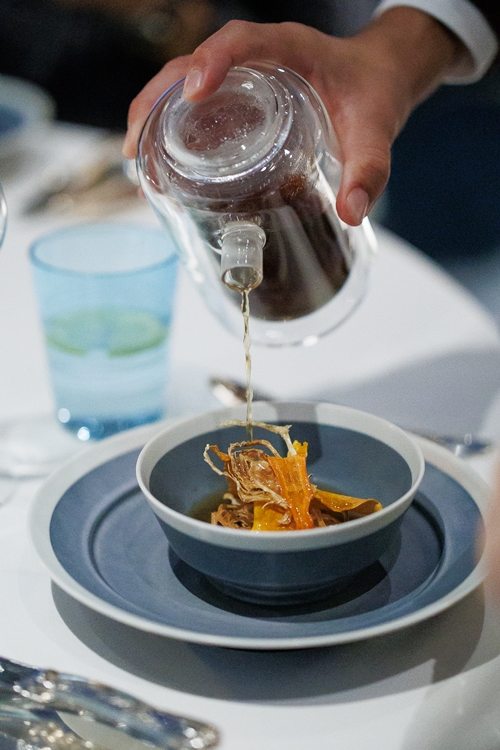ลิ้มลอง “Menu Voyage” เมนูใหม่แห่งฤดูใบไม้ร่วงจาก Blue by Alain Ducasse