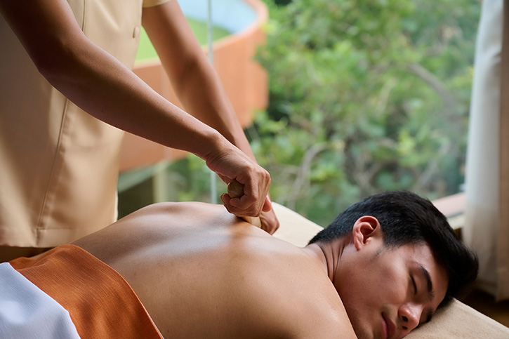 สัมผัสประสบการณ์ นวดบำบัดด้วยแท่งไม้ไผ่ ที่ VLCC Wellness ณ อวานี พลัส หัวหิน รีสอร์ท