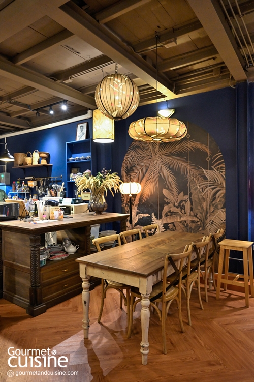 บ้านนวล ถนนเฟื่องนคร บ้านหลังใหม่ของร้านอาหารไทยคิวยาว มอบมวลความอร่อยได้ยิ่งกว่าเดิม