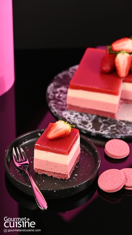 Pink Strawberry Mousses