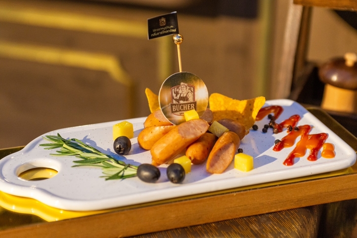 BUCHER GLAM-BAR CAROUSEL ฉลองครบรอบ 10 ปีของ BUCHER พร้อมเปิดตัวโปรดักซ์ใหม่