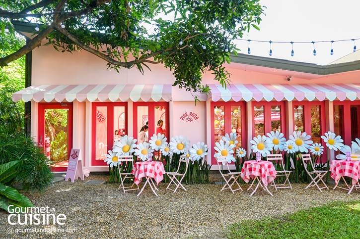 Pink Rosa Café คาเฟ่สีชมพูใจกลางทองหล่อ ที่ได้แรงบันดาลใจมาจากรถเวสป้าสี PINK ROSA