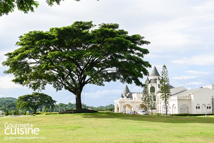 เติมเต็มวันหยุดพักผ่อนราวกับโลกแห่งเทพนิยายที่ Mövenpick Resort Khao Yai (เมอเวนพิค รีสอร์ท เขาใหญ่)