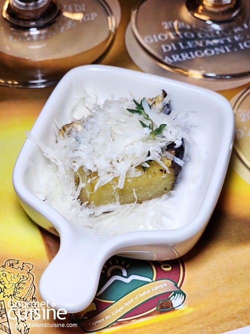 ดื่มด่ำค่ำคืนแห่งความสุขในงาน “Italian Wine – Music – Canape” ที่ Vertigo Too, Banyan
