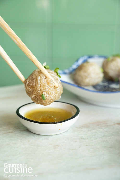 วัวทองโภชนา (Wuatong Pochana) เสิร์ฟอาหารจีนสูตรชิงเต่าในสไตล์โฮมเมด เจริญกรุง 45