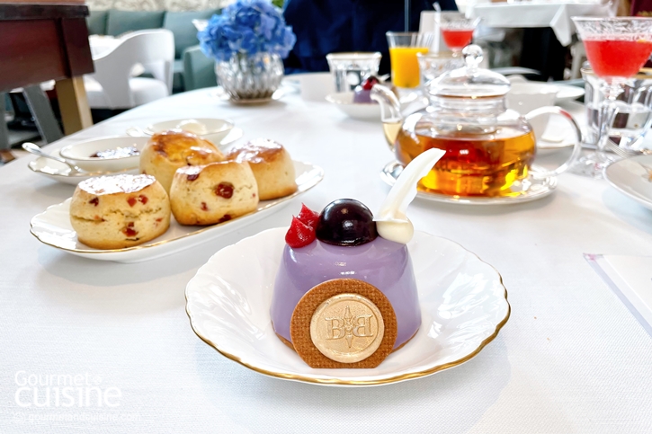 In Her Garden Afternoon Tea ชุดน้ำชายามบ่ายที่บานสะพรั่งดังสวนดอกไม้ที่ Rosewood Bangkok