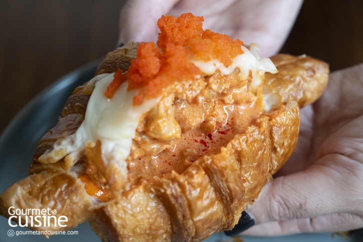 Wolf Croissanterie สาขาตลาดบองมาร์เช่ ร้านครัวซองต์ไส้แน่นที่คนรักครัวซองต์ห้ามพลาด