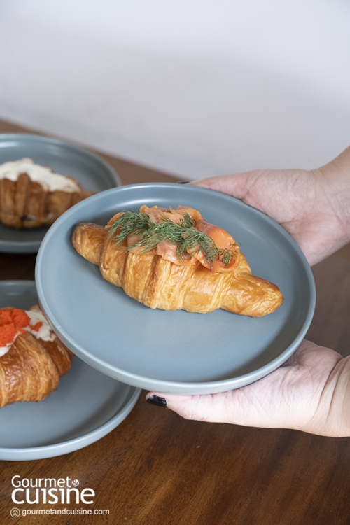 Wolf Croissanterie สาขาตลาดบองมาร์เช่ ร้านครัวซองต์ไส้แน่นที่คนรักครัวซองต์ห้ามพลาด