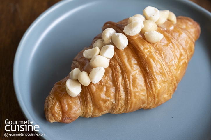 Wolf Croissanterie สาขาตลาดบองมาร์เช่ ร้านครัวซองต์ไส้แน่นที่คนรักครัวซองต์ห้ามพลาด