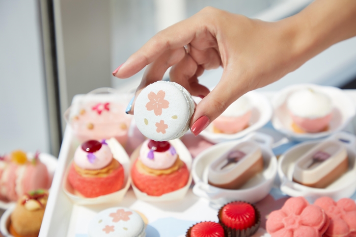 หลงใหลไปกับมนต์เสน่ห์สีพาสเทลและกลิ่นหอมของฤดูใบไม้ผลิ กับ “Sense of Sakura Afternoon Tea” ณ โรงแรม ดิ โอกุระ เพรสทีจ กรุงเทพฯ