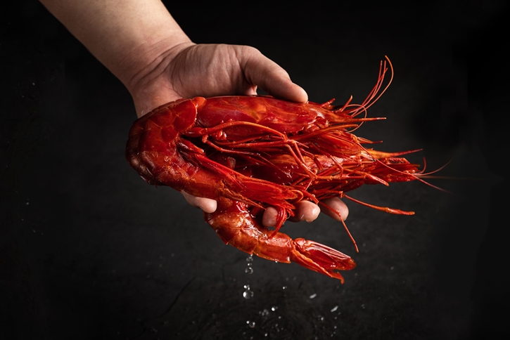ต้อนรับฤดูร้อนสไตล์เมดิเตอร์เรเนียนกับ “GAMBERO ROSSO DI MAZARA” กุ้งแดงมาซาร่า-ราชินีแห่งท้องทะเลซิซิลี ที่ห้องอาหารอิตาเลียน OTTO