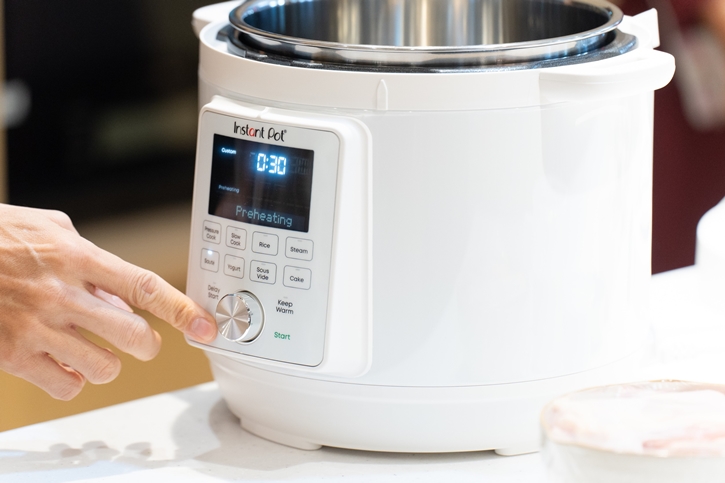 เปิดตัวไอเท็มเด็ดของคนรุ่นใหม่ ตอบโจทย์ทุกไลฟ์สไตล์ของการใช้งานกับ “Instant Pot” หม้อมหัศจรรย์ แบบ 9 in 1