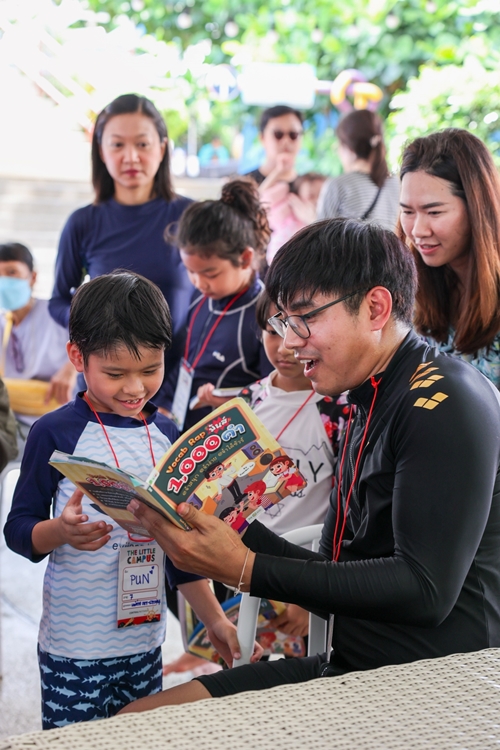 เซ็นทรัลพัฒนาชวน ‘ครูท็อป Rapcher’ พาน้องๆ ตะลุยกิจกรรมสุดมันส์ที่สวนน้ำ PORORO AQUA PARK ในแคมเปญ “The Little Campus 2024
