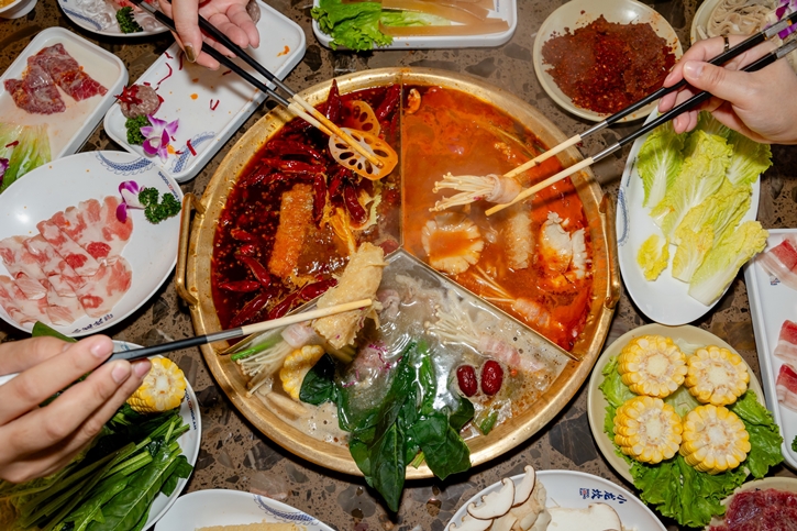 สยามดิสคัฟเวอรี่ ชวนลิ้มรสสุดยอดความอร่อยของหมาล่าหม้อไฟแบบต้นฉบับแท้ๆ จากเสฉวน ประเทศจีน กับร้าน “Shoo Loong Kan”
