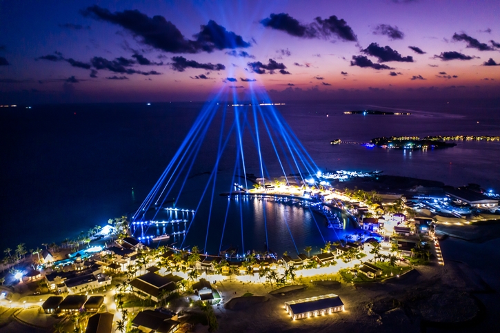 CROSSROADS Maldives ร่วมกับ สิงห์ โซดา ชวนคนรักปาร์ตี้ ร่วมสัมผัสความมันส์แนวใหม่ เป็นครั้งแรกกับ “ปาร์ตี้ริมสระน้ำธีมไทย”