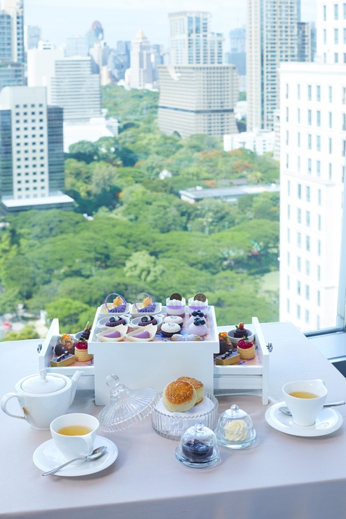 สัมผัสกับทุ่งลาเวนเดอร์อันหอมกรุ่นกับ “Sense of Lavender Afternoon Tea” ณ โรงแรม ดิ โอกุระ เพรสทีจ กรุงเทพฯ