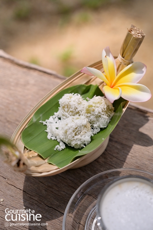 สัมผัสธรรมชาติ เที่ยวสวนมะพร้าว ทำงานฝีมือ ที่ชุมชนตะเคียนเตี้ย จังหวัดชลบุรี