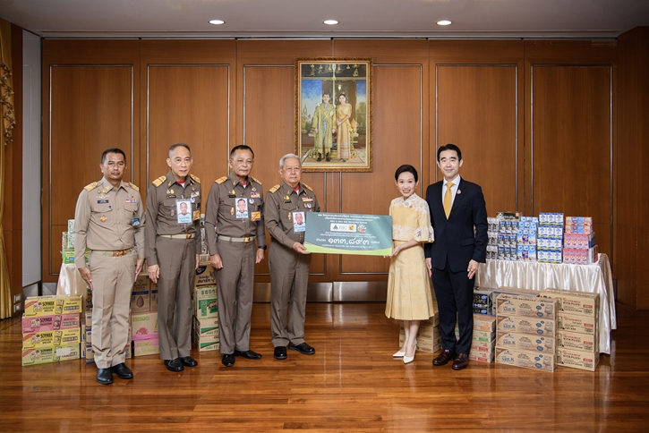 “บิ๊กซี” ผนึกพันธมิตรนมพร้อมดื่ม ร่วมสนับสนุนให้คนไทยมีสุขภาพดี มอบนมยูเอชที แก่ สถานสงเคราะห์และโรงเรียน 153 แห่ง ภายใต้โครงการ World Milk Day วันดื่มนมโลก @ Big C