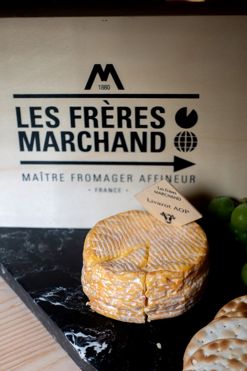 โรงแรมแมริออท กรุงเทพฯ สุขุมวิท ร่วมกับ Les Frères Marchand เชิญชวนทุกท่านมาร่วมงานค่ำคืนชีสและไวน์สุดพิเศษ ในวันที่ 2 สิงหาคม 2567