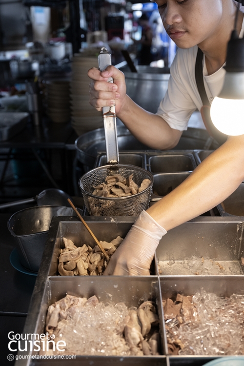 5 ร้านต้มเลือดหมูห้ามพลาด อร่อยอุ่นท้องรับหน้าฝน
