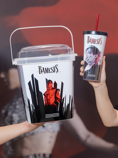 ครั้งแรกกับคอมโบเซ็ตสุดเอ็กซ์คลูซีฟของ แบมแบม BamBam กับ SF x BAMBAM EXCLUSIVE COMBO SET พร้อมแล้วที่ เอส เอฟ ทั่วประเทศ