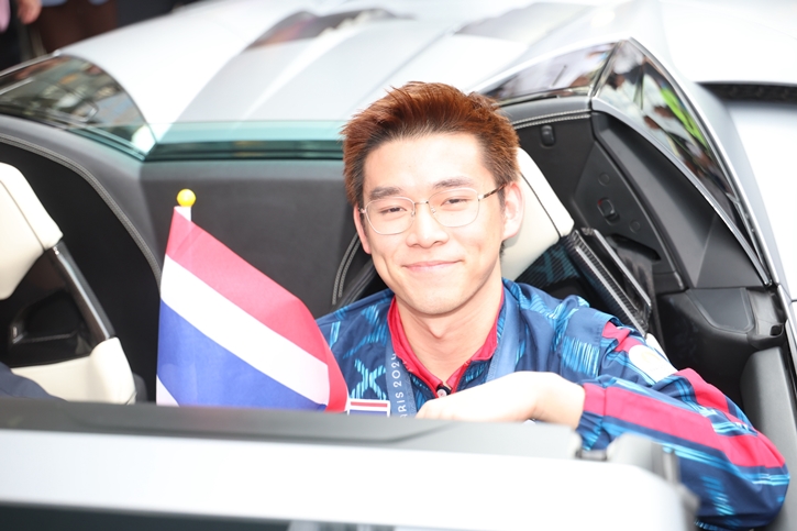 กลุ่มบริษัท เดอะมอลล์ กรุ๊ป ร่วมกับ ภาคีภาครัฐ เอกชน จัดฉลองชัยคณะนักกีฬาโอลิมปิก เกมส์ ปารีส 2024